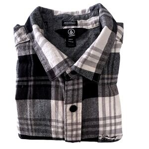 Volcom Men's Shirt Medium Modern Fit‎ Long Sleeve Black White Gray Plaid Flannel